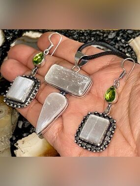 Satin Spar Selenite Pendant & Earrings